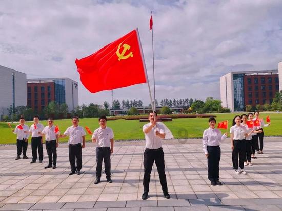 塞尔达兄弟岩的神庙怎么开